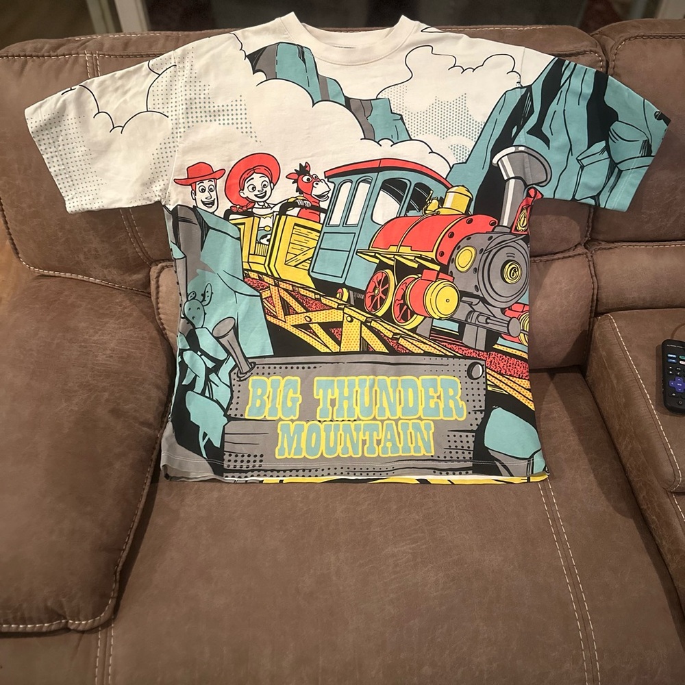 Woody, Jessie, and Bullseye Big Thunder Mountain Tee XL